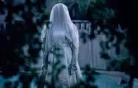 Ghar Mein Bhoot Pret Hone Ke Sanket: अगर घर में मिल रहे हैं ये संकेत, तो समझ लें कि है भूत-प्रेत का साया Ghar Mein Bhoot Pret Hone Ke Sanket: अगर घर में मिल रहे हैं ये संकेत, तो समझ लें कि है भूत-प्रेत का साया