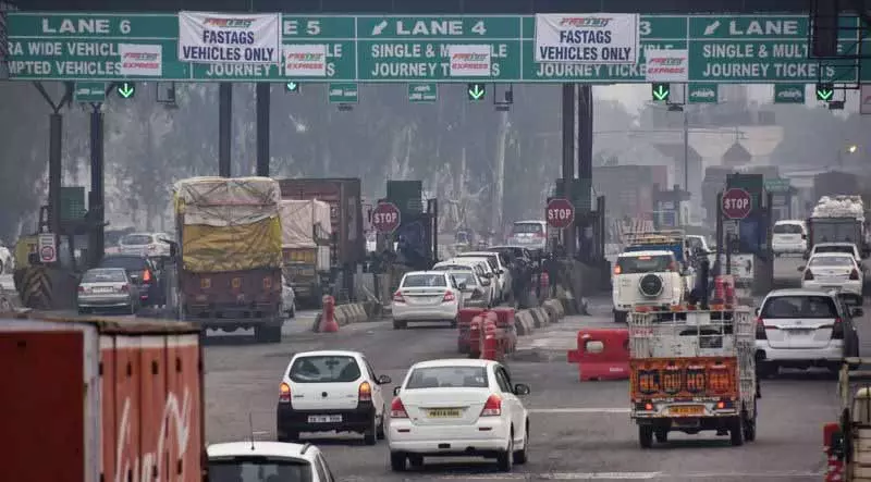बांध की मरम्मत में देरी से नाराज़ किसानों ने Ladhowal टोल ऑपरेशन रोकने का फैसला किया बांध की मरम्मत में देरी से नाराज़ किसानों ने Ladhowal टोल ऑपरेशन रोकने का फैसला किया