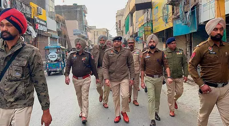 Kapurthala, फगवाड़ा में फ्लैग मार्च निकाले गए Kapurthala, फगवाड़ा में फ्लैग मार्च निकाले गए