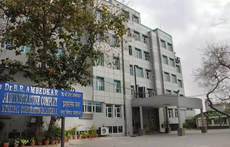Jalandhar MC से 150 मालिकों को प्रॉपर्टी टैक्स का नोटिस मिला Jalandhar MC से 150 मालिकों को प्रॉपर्टी टैक्स का नोटिस मिला