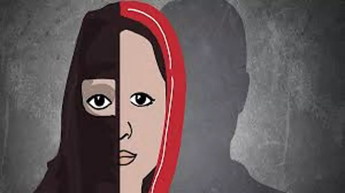 आदिवासी युवती के साथ लव जिहाद, पुलिस हिरासत में आरोपी युवक आदिवासी युवती के साथ लव जिहाद, पुलिस हिरासत में आरोपी युवक