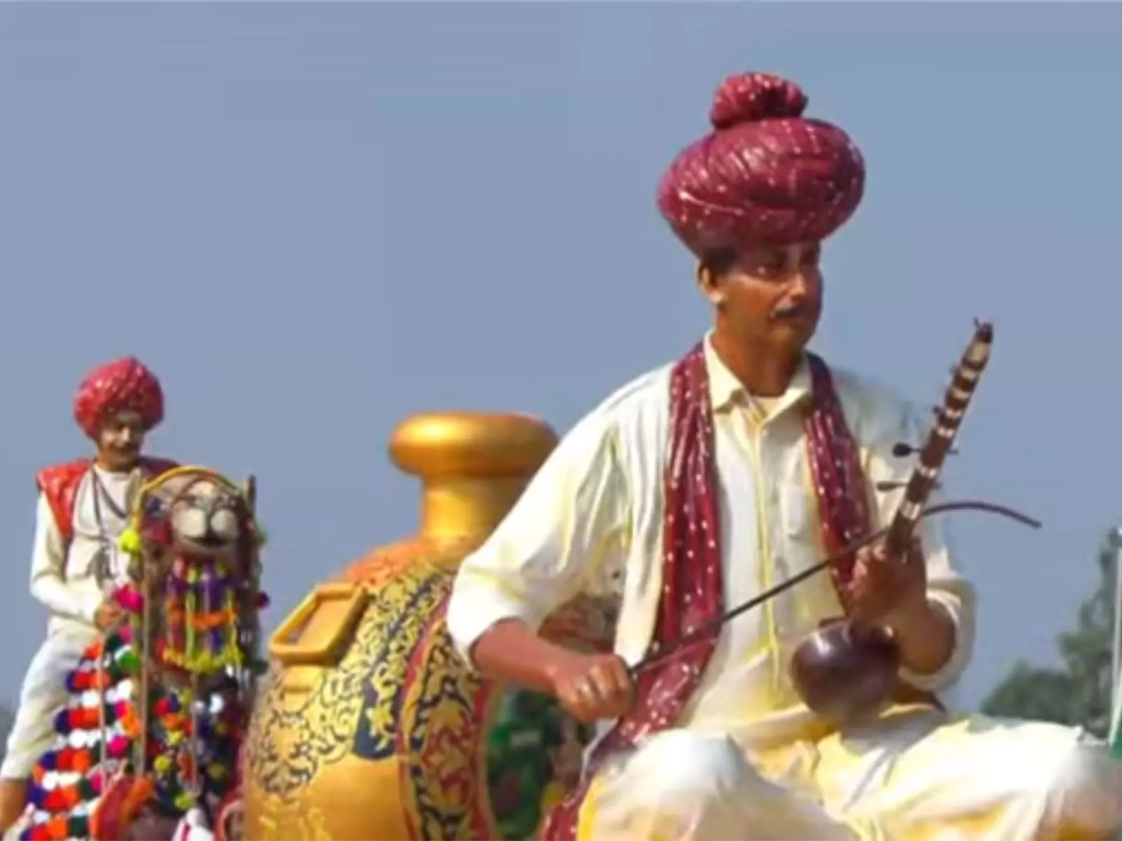 Rajasthan की झांकी में बीकानेर की उस्ता कला विरासत का प्रदर्शन Rajasthan की झांकी में बीकानेर की उस्ता कला विरासत का प्रदर्शन