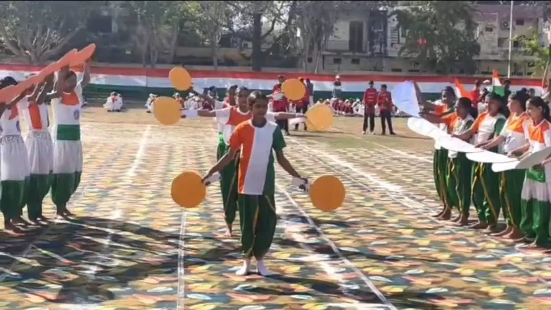 Narnail: नारनौल में गणतंत्र दिवस का भव्य आयोजन Narnail: नारनौल में गणतंत्र दिवस का भव्य आयोजन
