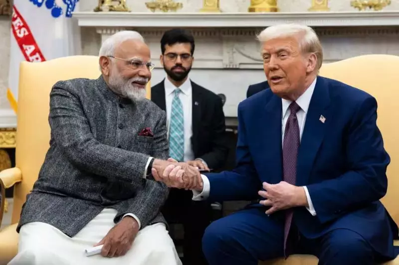 गणतंत्र दिवस पर अमेरिका-चीन ने दी भारत को बधाई, शी का सहयोग और संवाद पर जोर, ट्रंप ने लोकतांत्रिक रिश्तों को बताया ऐतिहासिक गणतंत्र दिवस पर अमेरिका-चीन ने दी भारत को बधाई, शी का सहयोग और संवाद पर जोर, ट्रंप ने लोकतांत्रिक रिश्तों को बताया ऐतिहासिक