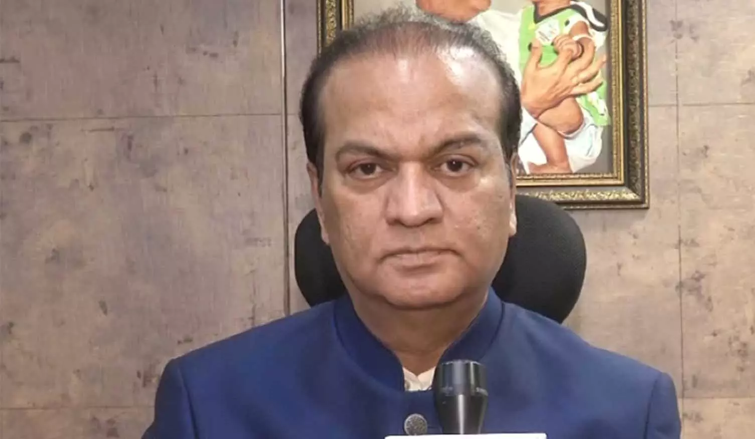 डॉ. पलकोंडा विजय आनंद रेड्डी ने Padma Shri को रोगियों और शिक्षकों को समर्पित किया डॉ. पलकोंडा विजय आनंद रेड्डी ने Padma Shri को रोगियों और शिक्षकों को समर्पित किया