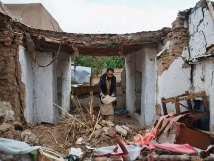 भूकंप के बाद गिलगित-बाल्टिस्तान के लोग बिना मदद के हुए बेहाल भूकंप के बाद गिलगित-बाल्टिस्तान के लोग बिना मदद के हुए बेहाल