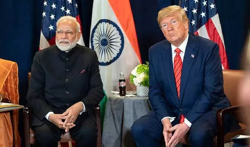 व्यापार तनाव के बीच गणतंत्र दिवस पर ट्रंप ने India-US संबंधों की तारीफ की व्यापार तनाव के बीच गणतंत्र दिवस पर ट्रंप ने India-US संबंधों की तारीफ की