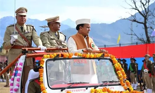 Chamoli: हर्षोल्लास के साथ मनाया गया 77वां गणतंत्र दिवस,