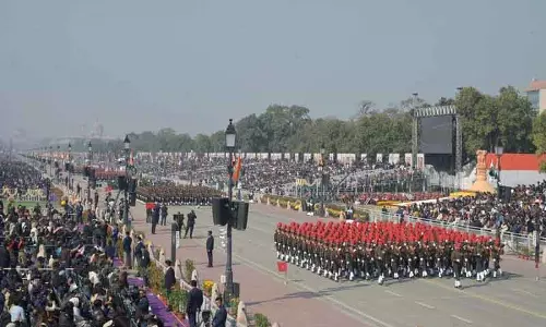 77वें गणतंत्र दिवस पर भारत ने सैन्य शक्ति का प्रदर्शन, ऑपरेशन सिंदूर से स्वदेशी मिसाइलों तक 77वें गणतंत्र दिवस पर भारत ने सैन्य शक्ति का प्रदर्शन, ऑपरेशन सिंदूर से स्वदेशी मिसाइलों तक