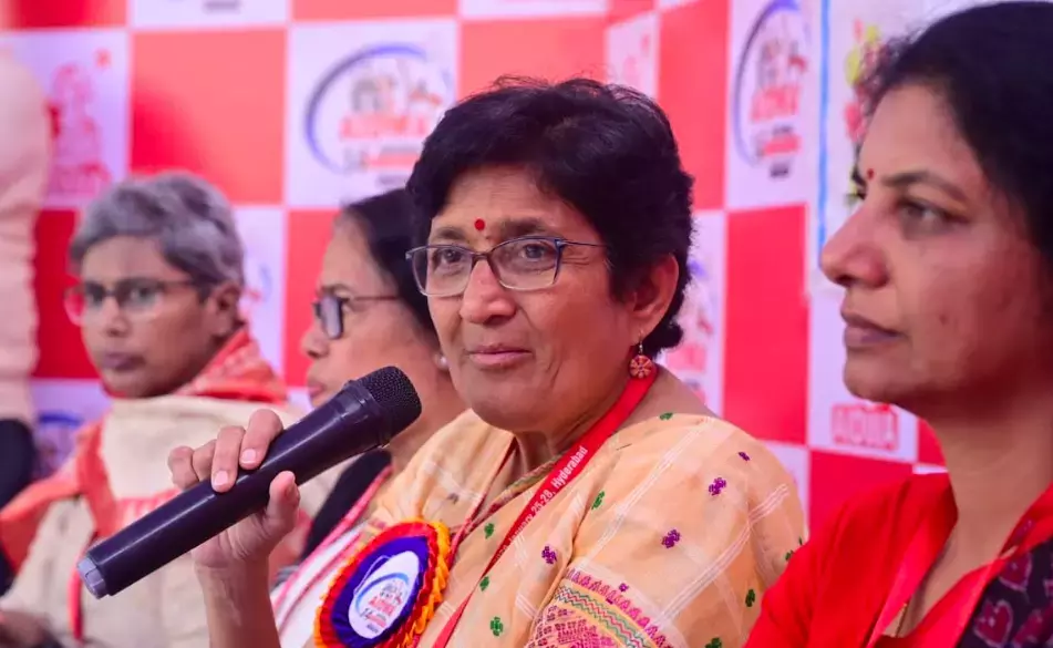 AIDWA की बैठक में SIR की निंदा की गई, फिलिस्तीन का समर्थन किया गया AIDWA की बैठक में SIR की निंदा की गई, फिलिस्तीन का समर्थन किया गया