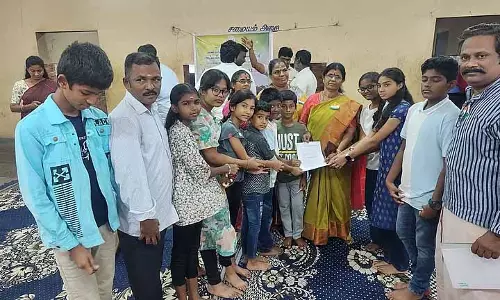 Ayyappanthangal के बच्चों ने ग्राम सभा में हिस्सा लिया, सड़क की मरम्मत की मांग की