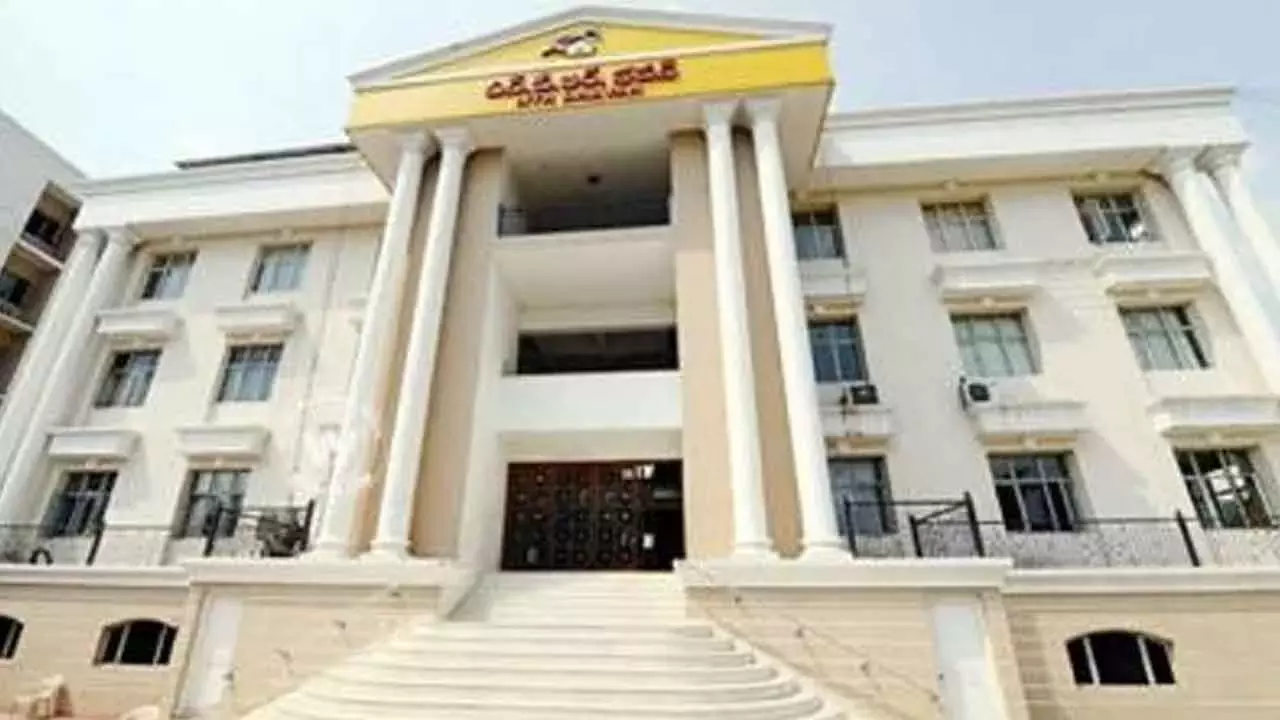 TDP ने एनटीआर भवन में संसदीय समितियों के लिए ट्रेनिंग शुरू की TDP ने एनटीआर भवन में संसदीय समितियों के लिए ट्रेनिंग शुरू की