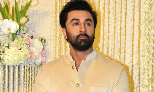 Ranbir Kapoor ने रानी मुखर्जी की तारीफ़ की, बोलीं यादगार एक्ट्रेस Ranbir Kapoor ने रानी मुखर्जी की तारीफ़ की, बोलीं यादगार एक्ट्रेस