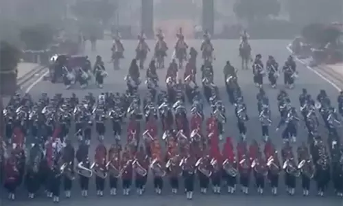Delhi Traffic Police ने आज बीटिंग रिट्रीट के फुल ड्रेस रिहर्सल के लिए एडवाइजरी जारी की Delhi Traffic Police ने आज बीटिंग रिट्रीट के फुल ड्रेस रिहर्सल के लिए एडवाइजरी जारी की