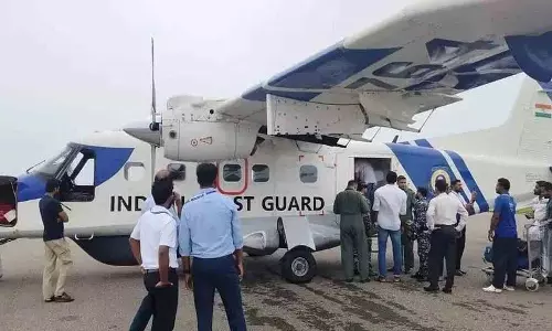 Indian Coast Guard ने बहादुरी भरे रात के मिशन में एक हार्ट के मरीज़ को अगाती से कोच्चि पहुंचाया