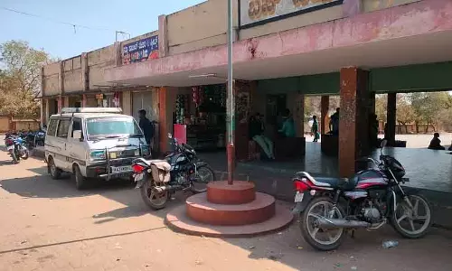 Lakshmeshwar : बस स्टेशन एक समस्या वाली जगह है Lakshmeshwar : बस स्टेशन एक समस्या वाली जगह है
