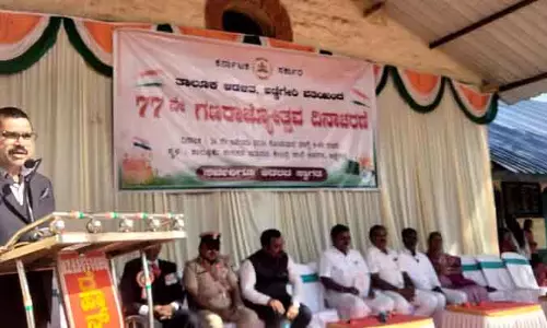 लोकतंत्र की शक्ति का जश्न मनाने का दिन: Tehsildar Manjunath लोकतंत्र की शक्ति का जश्न मनाने का दिन: Tehsildar Manjunath