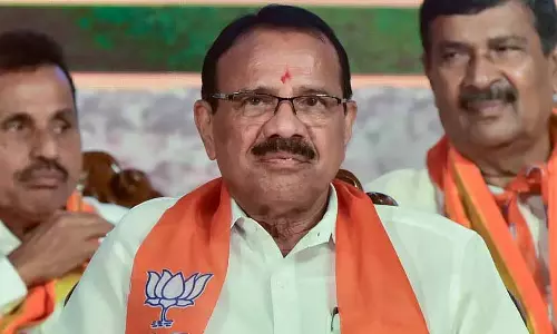 सीएम सिद्धारमैया 2028 में सत्ता में आने का सपना देख रहे हैं: DV Sadananda Gowda सीएम सिद्धारमैया 2028 में सत्ता में आने का सपना देख रहे हैं: DV Sadananda Gowda