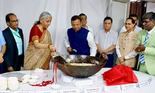 Budget 2026 की अंतिम तैयारियां हलवा सेरेमनी के साथ शुरू हुईं
