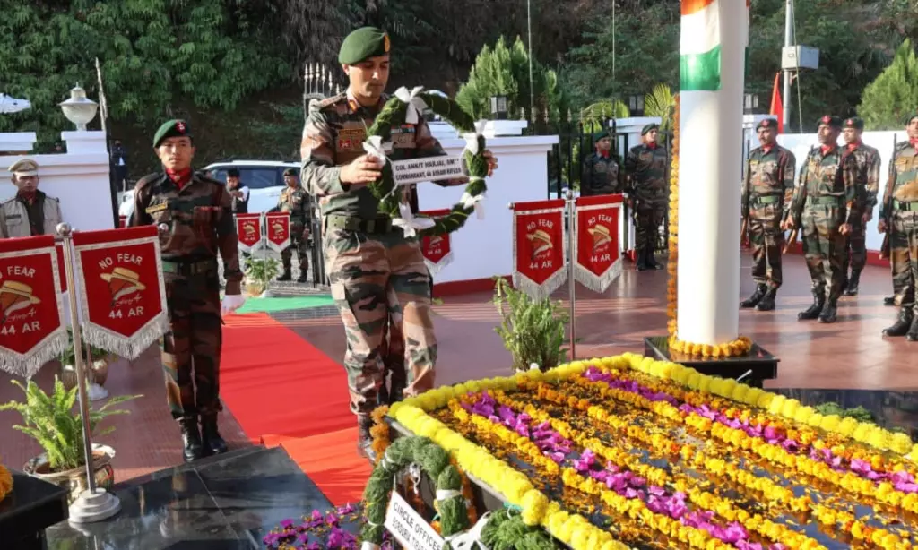Arunachal: असम राइफल्स ने हैंगपन दादा को श्रद्धांजलि दी
