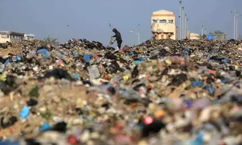 UNICEF  ने गाजा में दो साल बाद स्कूल किट्स पहुँचाई