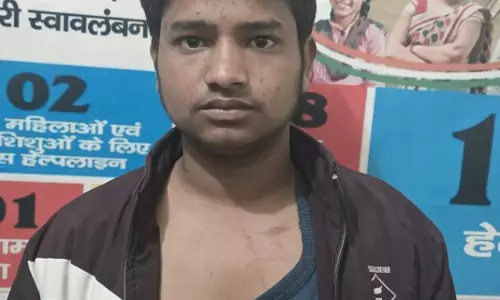 Mohammadabad: परिवार पर हमला, इलाके में मचा हड़कंप Mohammadabad: परिवार पर हमला, इलाके में मचा हड़कंप