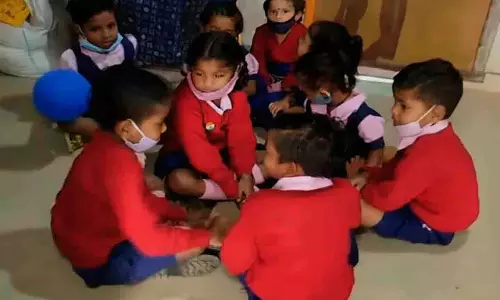 यूनिफॉर्म और जूते-चप्पल के लिए Odisha सरकार ने बजट बढ़ाकर बढ़ाई सुविधा यूनिफॉर्म और जूते-चप्पल के लिए Odisha सरकार ने बजट बढ़ाकर बढ़ाई सुविधा