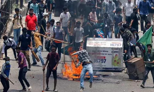 Bangladesh: हिंदुओं के हत्यारे आज़ाद घूम रहे हैं क्योंकि यूनुस सरकार प्रदर्शनकारियों को बचा रही