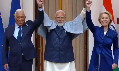 पीयूष गोयल ने भारत-EU व्यापार समझौते की सराहना की: विश्व के लिए एक मजबूत साझेदारी पीयूष गोयल ने भारत-EU व्यापार समझौते की सराहना की: विश्व के लिए एक मजबूत साझेदारी