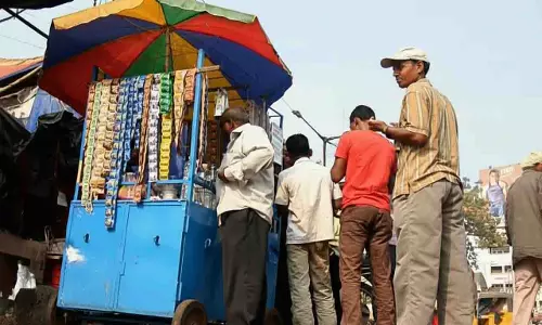 गुटखा बैन के बावजूद Odisha में ब्लैक मार्केट की गतिविधियां बढ़ीं गुटखा बैन के बावजूद Odisha में ब्लैक मार्केट की गतिविधियां बढ़ीं