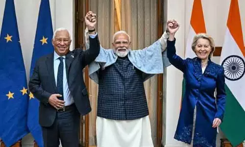 Modi और वॉन डेर लेयेन ने ऐतिहासिक समझौते पर चर्चा Modi और वॉन डेर लेयेन ने ऐतिहासिक समझौते पर चर्चा