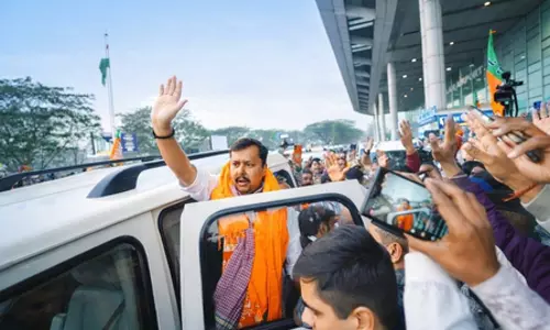 पश्चिम बंगाल में भाजपा राष्ट्रीय अध्यक्ष नितिन नवीन का पहला आधिकारिक दौरा, विधानसभा चुनाव की तैयारियों पर फोकस पश्चिम बंगाल में भाजपा राष्ट्रीय अध्यक्ष नितिन नवीन का पहला आधिकारिक दौरा, विधानसभा चुनाव की तैयारियों पर फोकस