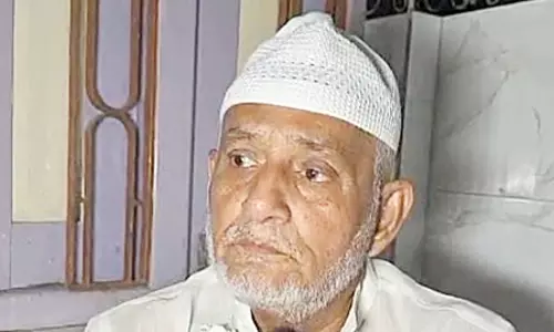 गुजरात: पद्मश्री अवॉर्डी हाजी रामकडू को वोटर लिस्ट से हटाने के प्रयास पर विवाद
