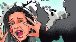 Bihar Crime: छात्रा पर एसिड अटैक, एकतरफा प्यार में हैवान बना आशिक Bihar Crime: छात्रा पर एसिड अटैक, एकतरफा प्यार में हैवान बना आशिक