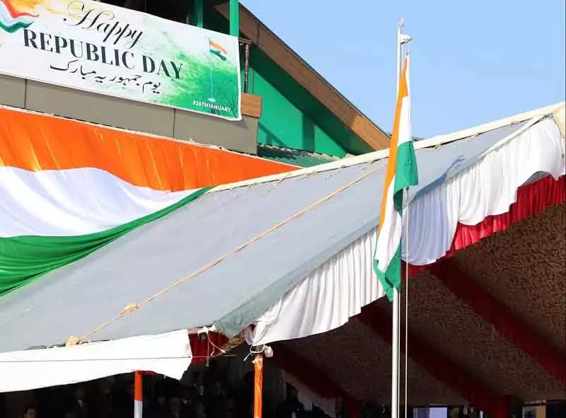 Jammu -Kashmir रेजिडेंट कमीशन में जोश के साथ गणतंत्र दिवस मनाया गया Jammu -Kashmir रेजिडेंट कमीशन में जोश के साथ गणतंत्र दिवस मनाया गया
