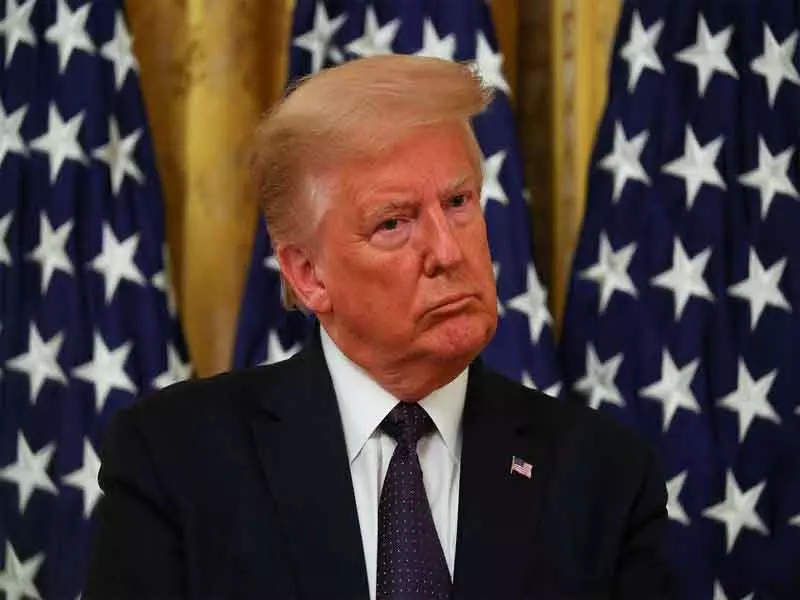 Trump ने ट्रेड डील में देरी के कारण दक्षिण कोरियाई सामानों पर टैरिफ बढ़ाकर 25% किया Trump ने ट्रेड डील में देरी के कारण दक्षिण कोरियाई सामानों पर टैरिफ बढ़ाकर 25% किया