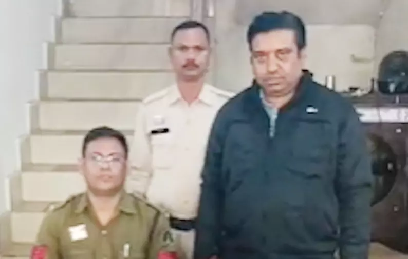 साले ने करोड़पति जीजा को लगाया चूना, गिरफ्तार साले ने करोड़पति जीजा को लगाया चूना, गिरफ्तार