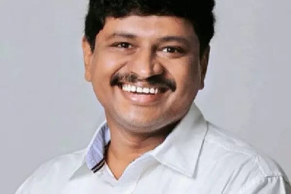 Telangana फोन टैपिंग केस में SIT ने संतोष राव को समन जारी Telangana फोन टैपिंग केस में SIT ने संतोष राव को समन जारी