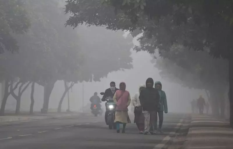 Haryana और पंजाब में ठंड का प्रकोप जारी है चंडीगढ़ में न्यूनतम तापमान 6.2°C दर्ज Haryana और पंजाब में ठंड का प्रकोप जारी है चंडीगढ़ में न्यूनतम तापमान 6.2°C दर्ज