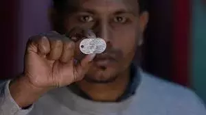 Bangladeshi मज़दूर रूस में नौकरी ढूंढ रहे थे, लेकिन उन्हें यूक्रेन युद्ध के मोर्चे पर भेज दिया Bangladeshi मज़दूर रूस में नौकरी ढूंढ रहे थे, लेकिन उन्हें यूक्रेन युद्ध के मोर्चे पर भेज दिया