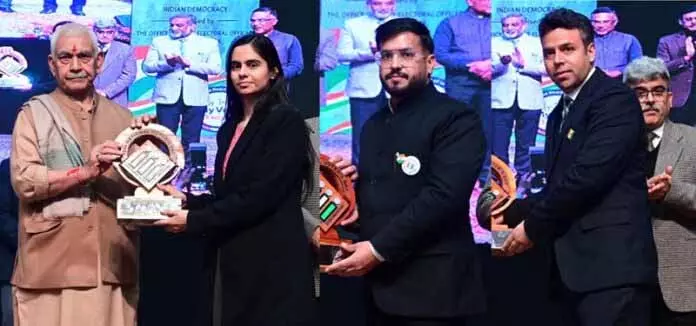 हर वोट में नीतियों, संस्थानों और देश की दिशा तय करने की शक्ति होती है: LG हर वोट में नीतियों, संस्थानों और देश की दिशा तय करने की शक्ति होती है: LG