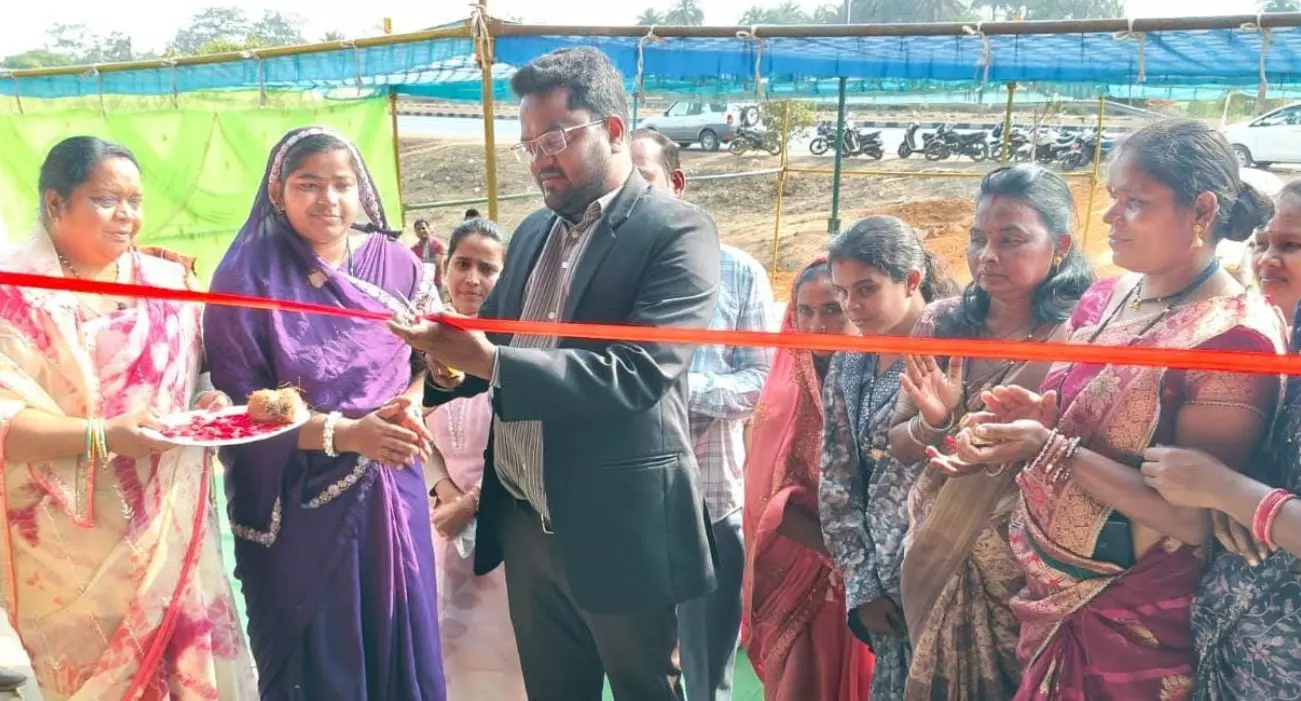 बिहान की महिलाएं कुशल ग्रहणी से सफल उद्यमी बनने की ओर बिहान की महिलाएं कुशल ग्रहणी से सफल उद्यमी बनने की ओर