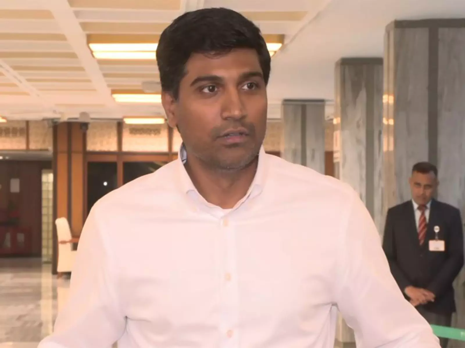 TDP के लावु श्री कृष्ण देवरायलु ने सर्वदलीय बैठक में राष्ट्रीय और राज्य के मुद्दे उठाए TDP के लावु श्री कृष्ण देवरायलु ने सर्वदलीय बैठक में राष्ट्रीय और राज्य के मुद्दे उठाए