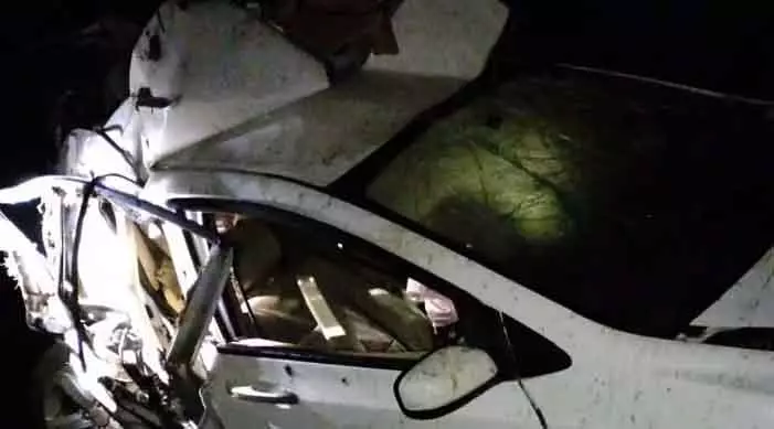 MP : नरसिंहपुर में तेज़ रफ़्तार कार पलटी, चार किशोर घायल MP : नरसिंहपुर में तेज़ रफ़्तार कार पलटी, चार किशोर घायल