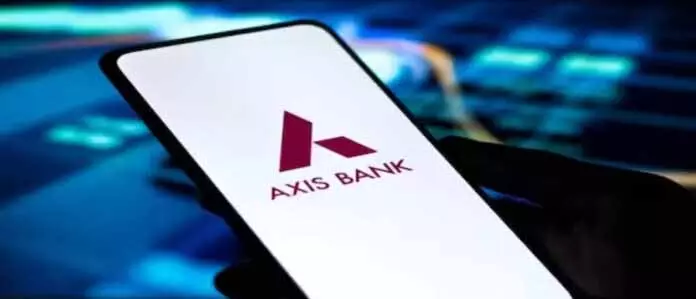 Q3 नतीजों के बाद Axis Bank के शेयरों में 5 प्रतिशत से ज़्यादा की तेज़ी आई Q3 नतीजों के बाद Axis Bank के शेयरों में 5 प्रतिशत से ज़्यादा की तेज़ी आई