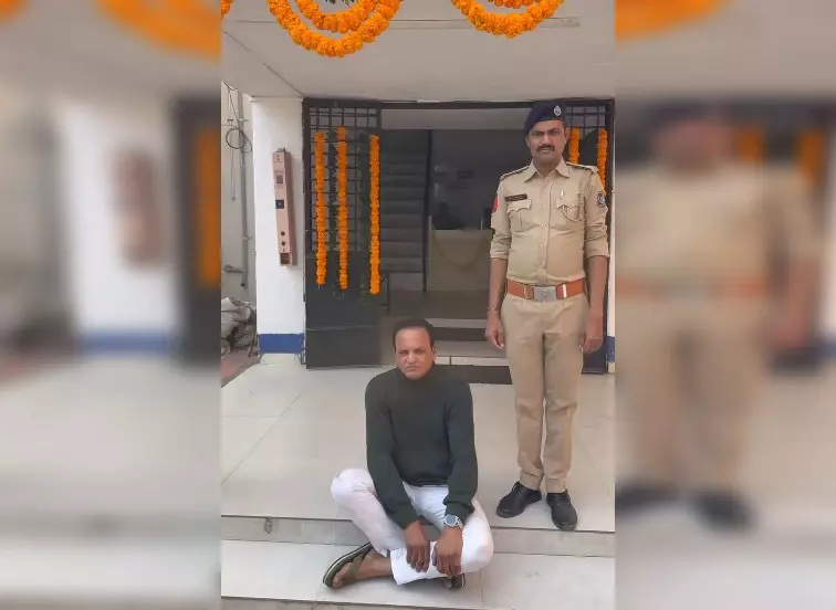पूर्व क्रिकेटर गिरफ्तार, नशे में धुत होकर गाड़ी चलाने का आरोप पूर्व क्रिकेटर गिरफ्तार, नशे में धुत होकर गाड़ी चलाने का आरोप