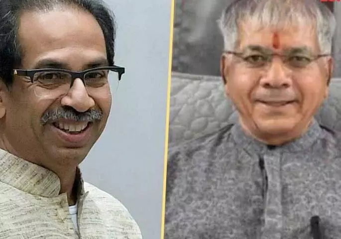 Uddhav Sena किंगमेकर बनने से वंचित: क्या मेयर के लिए कांग्रेस या बीजेपी समर्थन देगी? Uddhav Sena किंगमेकर बनने से वंचित: क्या मेयर के लिए कांग्रेस या बीजेपी समर्थन देगी?