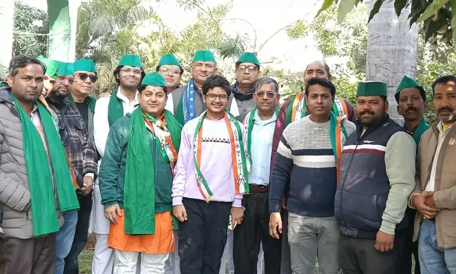 Bareilly: गणतंत्र दिवस पर सामाजिक संस्थाओं की भागीदारी Bareilly: गणतंत्र दिवस पर सामाजिक संस्थाओं की भागीदारी