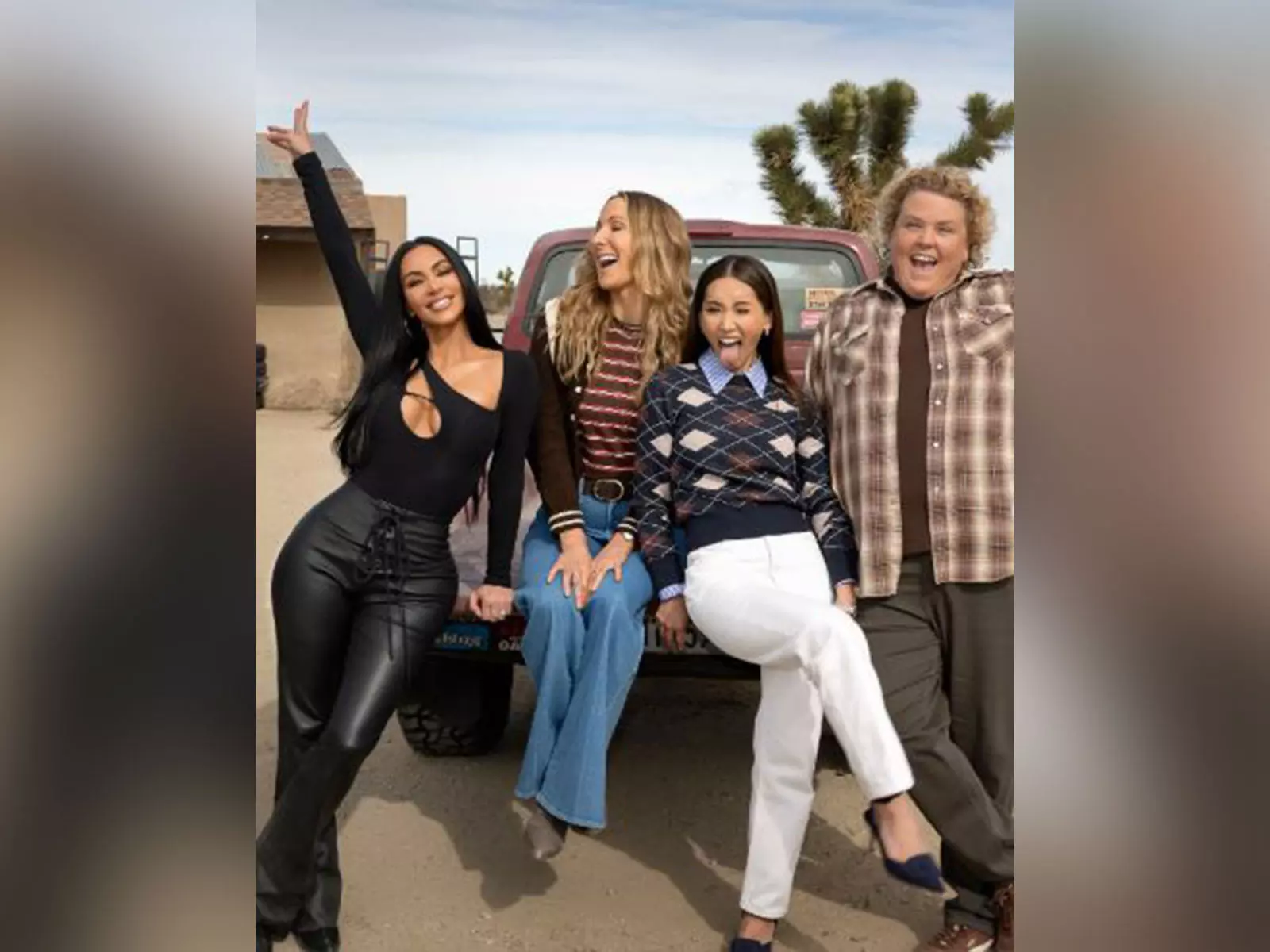 Kim Kardashian की फिल्म ‘द फिफ्थ व्हील’ की शूटिंग शुरू Kim Kardashian की फिल्म ‘द फिफ्थ व्हील’ की शूटिंग शुरू