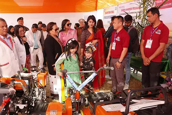 Arunachal: पूरे राज्य में गणतंत्र दिवस मनाया गया Arunachal: पूरे राज्य में गणतंत्र दिवस मनाया गया